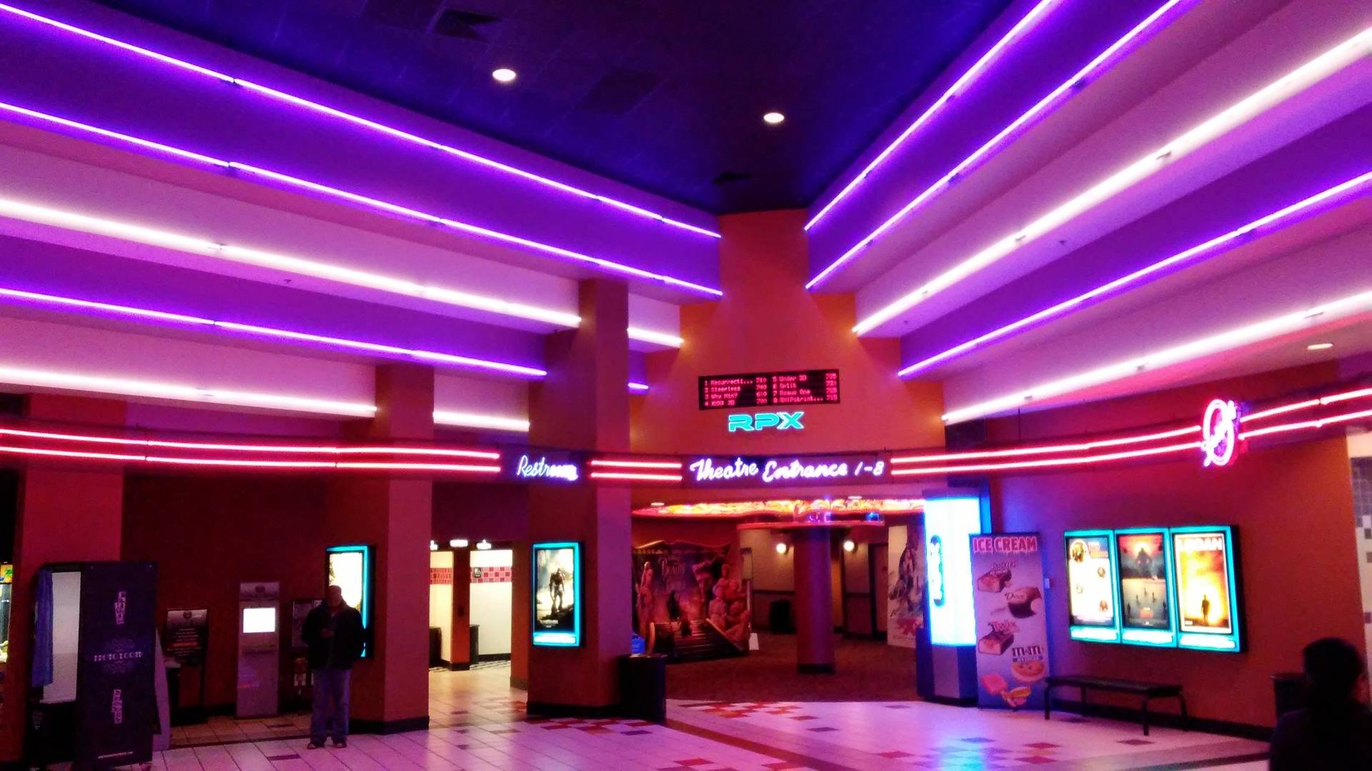Regal Hamburg Pavilion IMAX & RPX