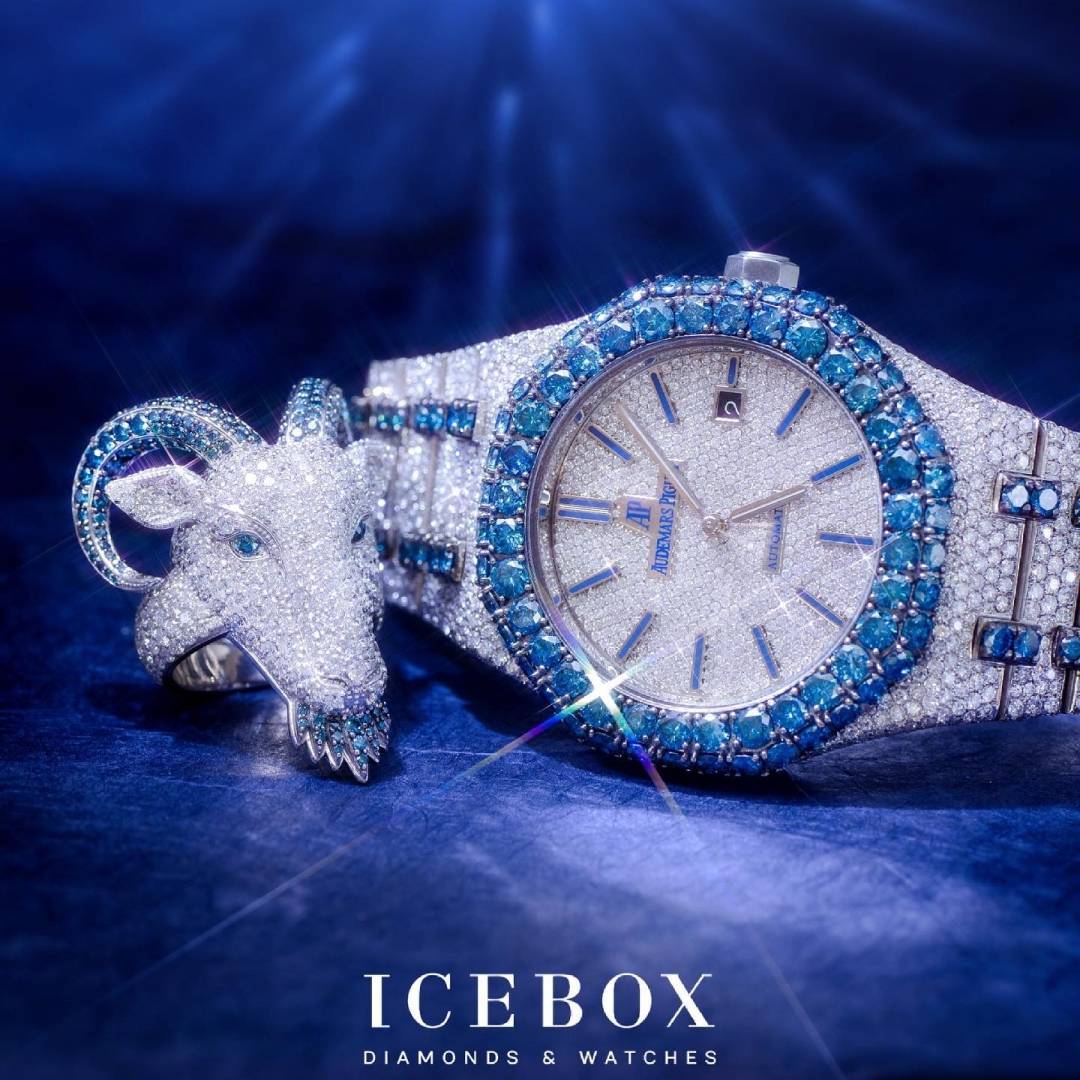 Icebox watches new arrivals