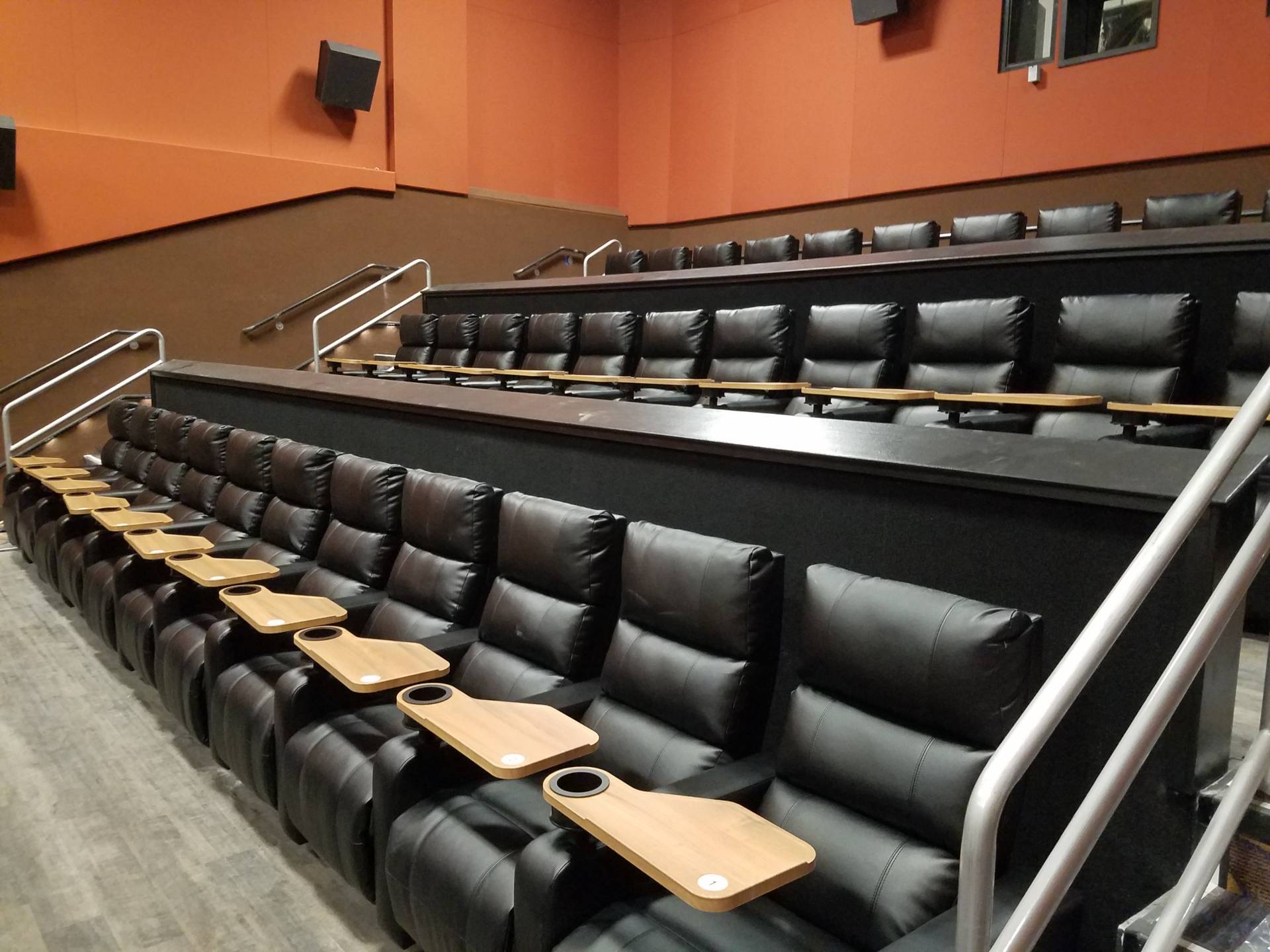 Regal E-Walk 4DX & RPX